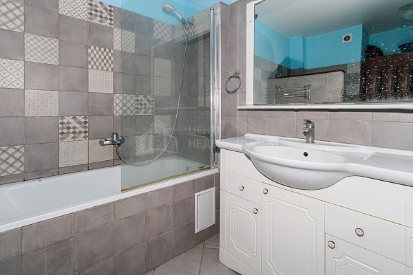 2-к квартира, 73 кв.м.