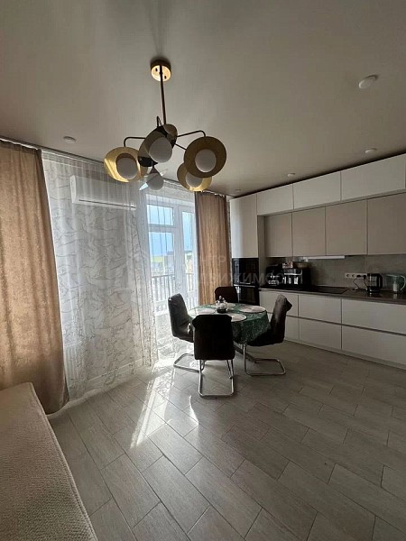 2-к квартира, 72 кв.м.