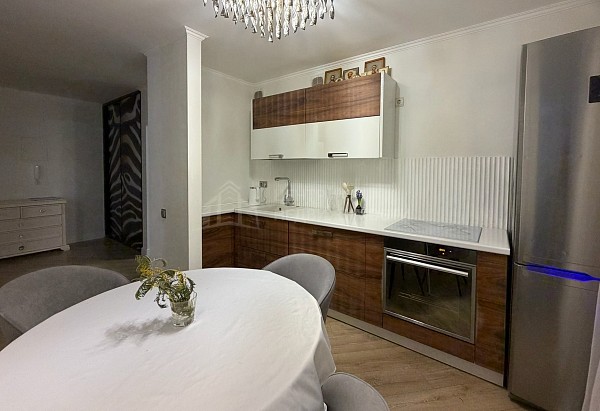 2-к квартира, 54 кв.м.