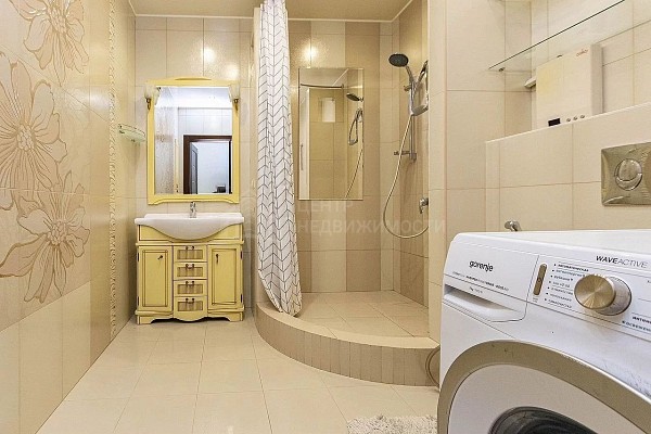 3-к квартира, 103 кв.м. 3-к квартира, 103 кв.м.