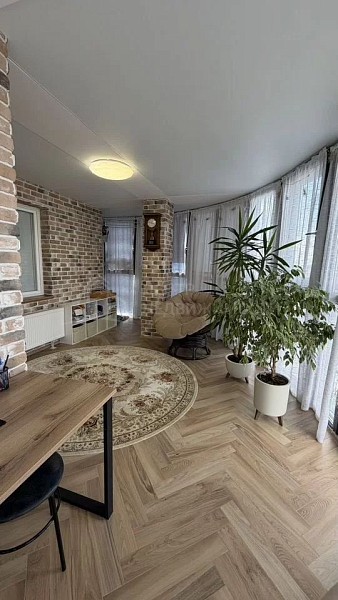 2-к квартира, 64 кв.м.