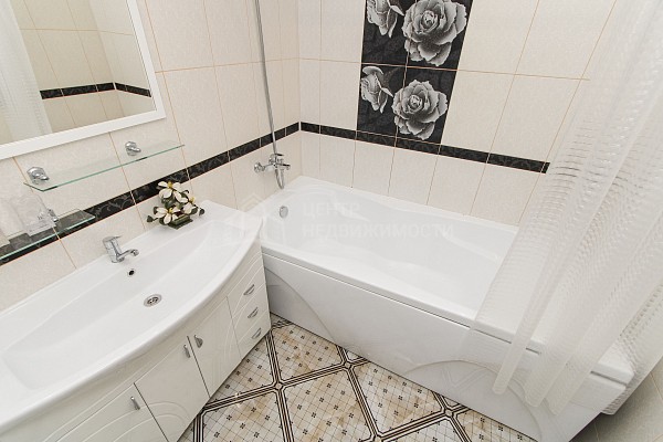 2-к квартира, 73 кв.м.