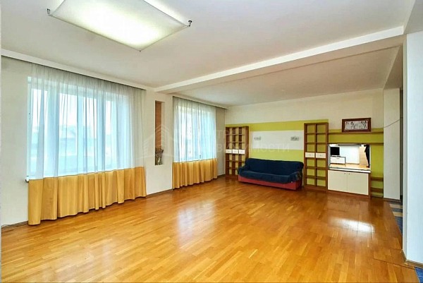 3-к квартира, 143 кв.м.