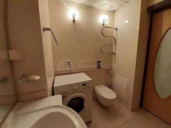 2-к квартира, 60 кв.м.