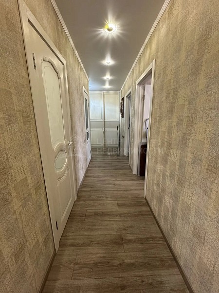 2-к квартира, 79 кв.м.