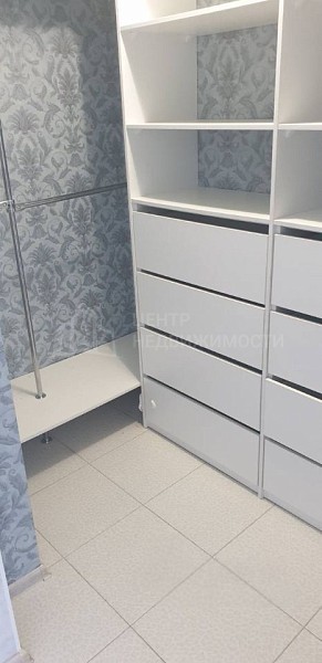 2-к квартира, 81 кв.м.