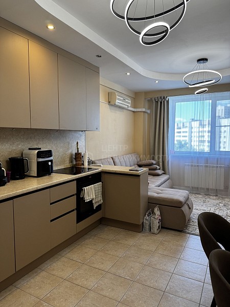 2-к квартира, 88 кв.м.