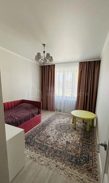 3-к квартира, 90 кв.м.