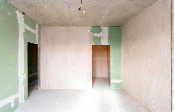 2-к квартира, 70 кв.м.