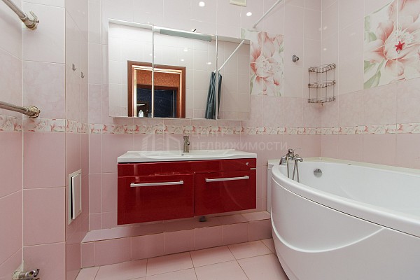 3-к квартира, 106 кв.м.