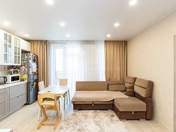 2-к квартира, 65 кв.м.