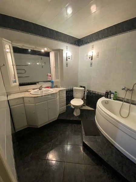 3-к квартира, 100 кв.м.