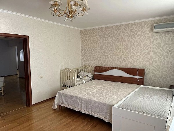 2-к квартира, 156 кв.м. 2-к квартира, 156 кв.м.