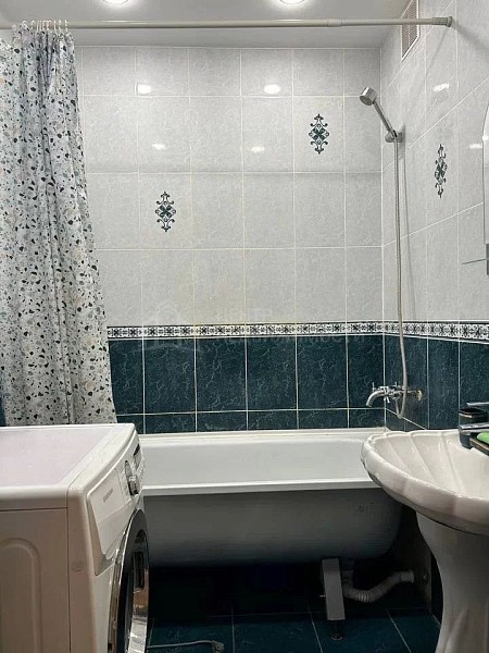 3-к квартира, 80 кв.м.