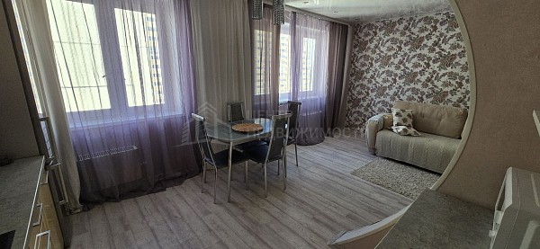 2-к квартира, 65 кв.м.