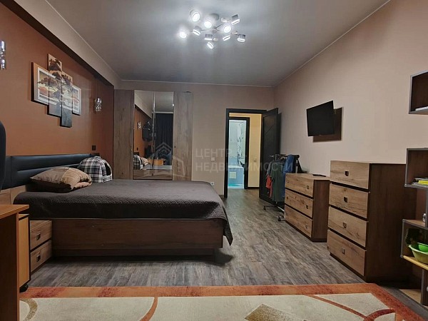 2-к квартира, 79 кв.м.