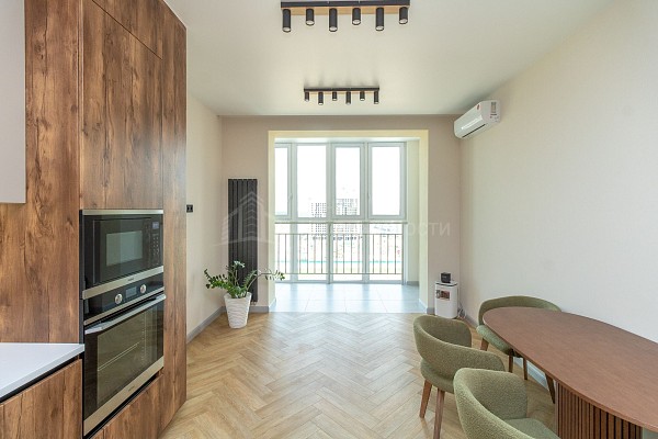 2-к квартира, 65 кв.м.