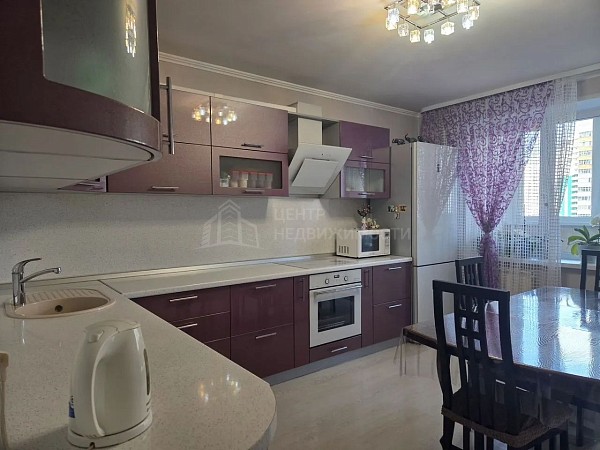 3-к квартира, 90 кв.м.