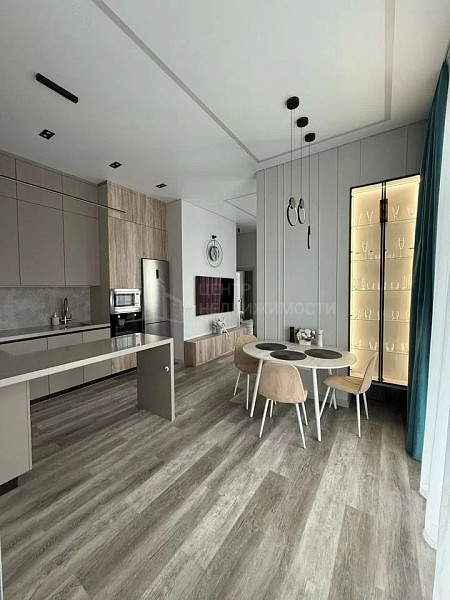 3-к квартира, 87 кв.м.