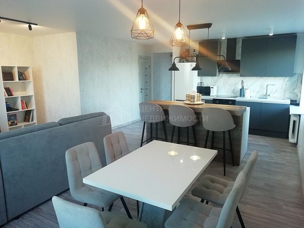 2-к квартира, 89 кв.м.