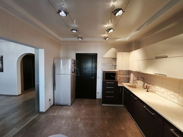 3-к квартира, 94 кв.м.