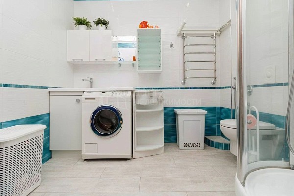 6-к квартира, 282 кв.м.