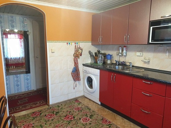 Дом с участком, 107 кв.м.