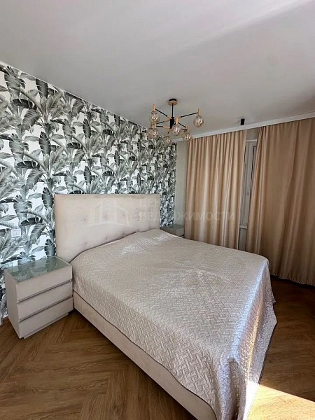 2-к квартира, 72 кв.м.