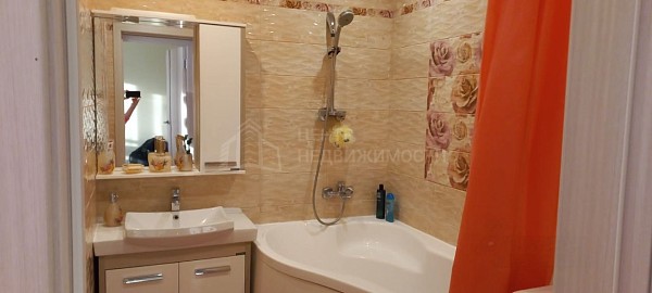 2-к квартира, 60 кв.м.