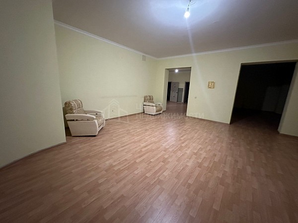 3-к квартира, 146 кв.м. 3-к квартира, 146 кв.м.