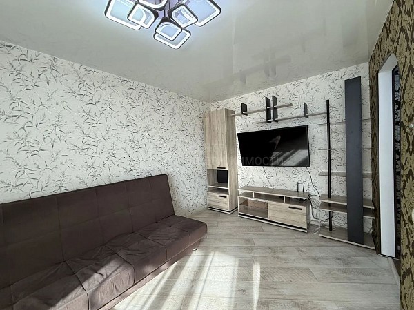 1-к квартира, 42 кв.м.