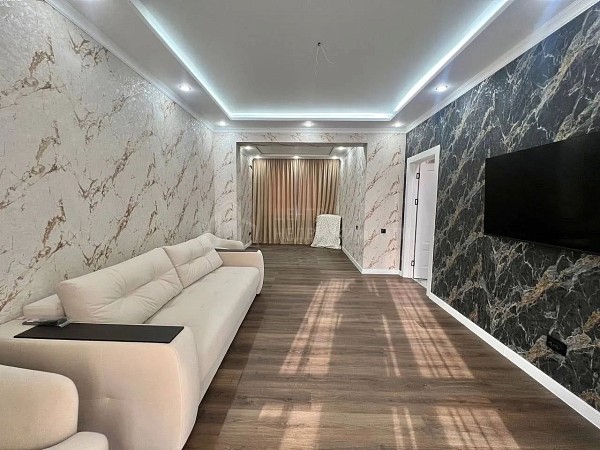 Дом с участком, 176 кв.м.