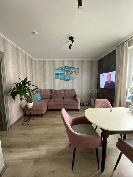 2-к квартира, 65 кв.м.