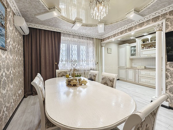2-к квартира, 78 кв.м.