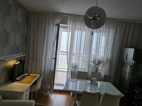 1-к квартира, 65 кв.м.