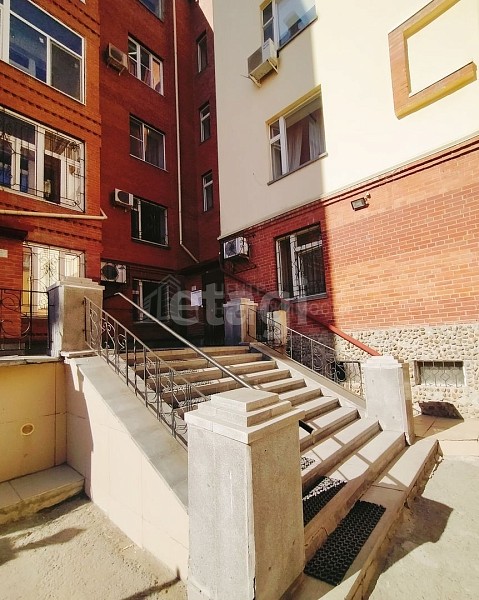 3-к квартира, 127 кв.м.