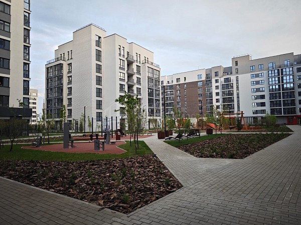 2-к квартира, 70 кв.м.