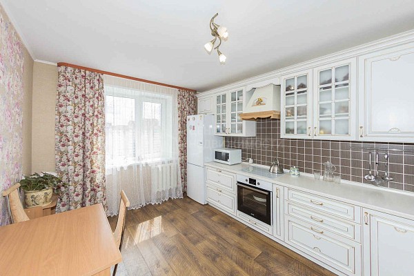2-к квартира, 64 кв.м.