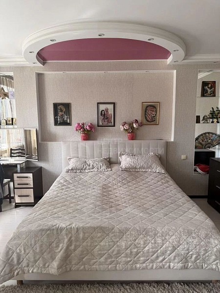 2-к квартира, 79 кв.м.