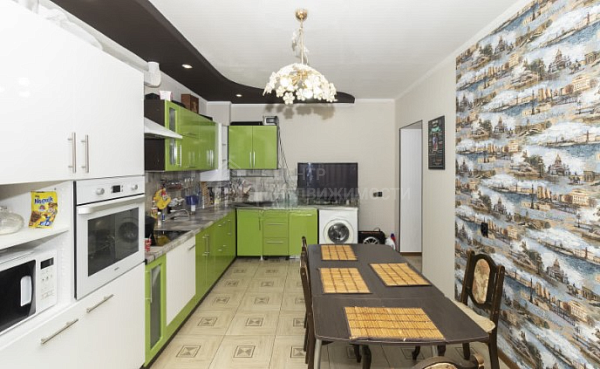 3-к квартира, 108 кв.м.