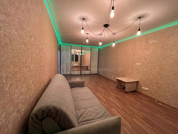 1-к квартира, 43 кв.м.
