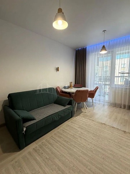 1-к квартира, 42 кв.м.