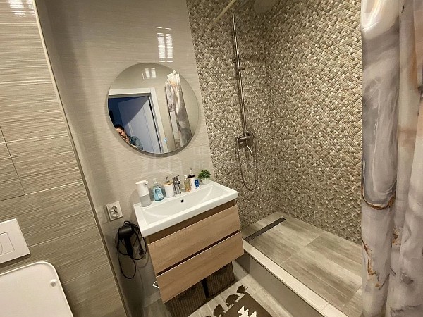 1-к квартира, 60 кв.м.