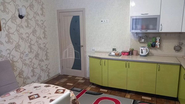 2-к квартира, 60 кв.м.