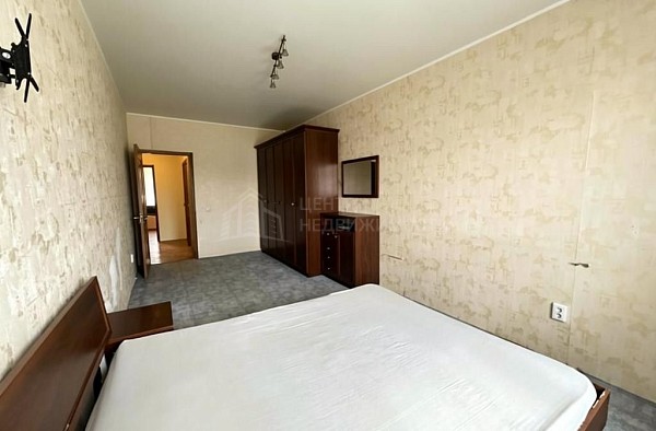 2-к квартира, 70 кв.м.