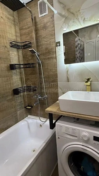 2-к квартира, 54 кв.м.