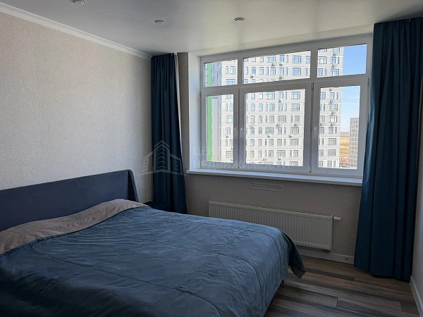 2-к квартира, 70 кв.м.