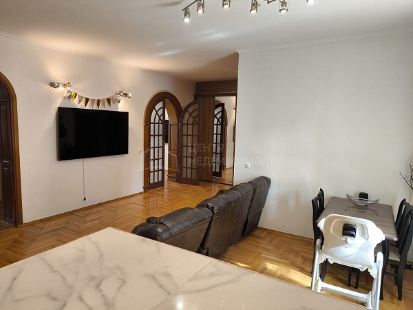 3-к квартира, 127 кв.м.
