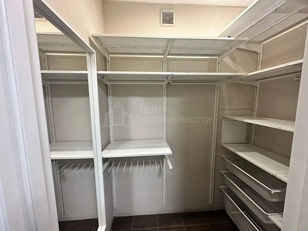 2-к квартира, 74 кв.м.