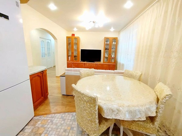 4-к квартира, 110 кв.м.
